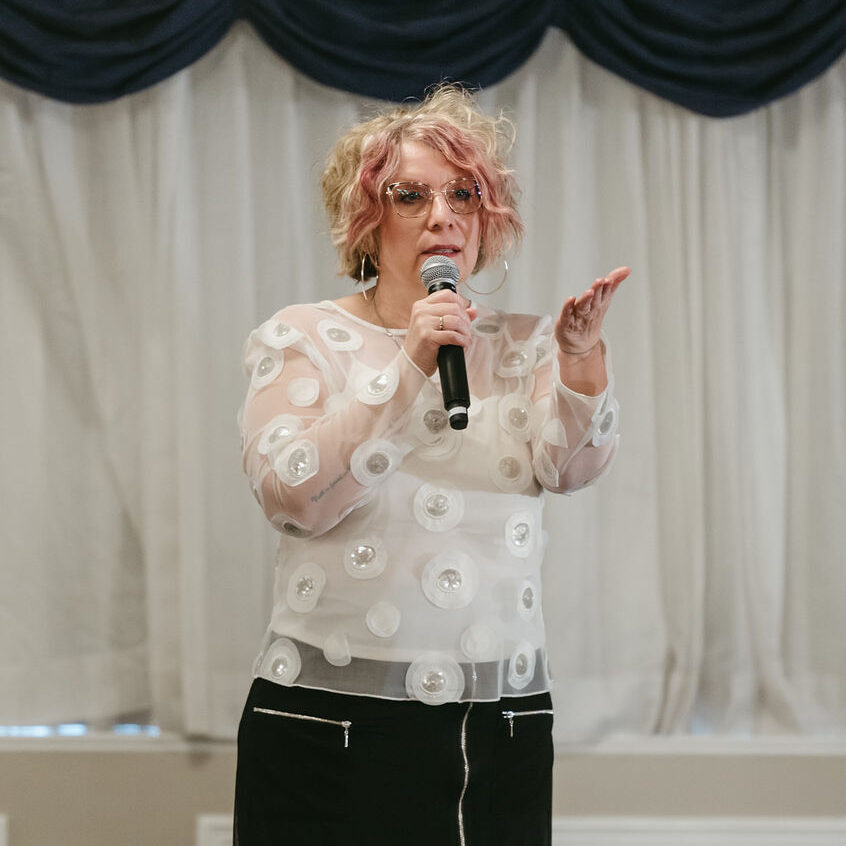 Bonnie Wirth Transformational Female Keynote Speaker